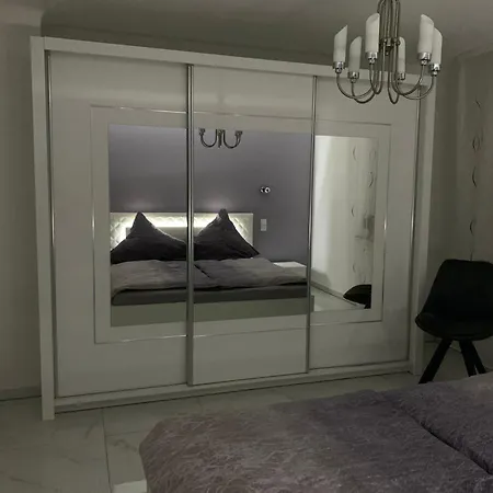 Moderne 2 Zimmer Wohnung mit Vollausstattung Ketsch Exterior foto