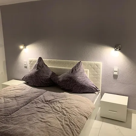 Moderne 2 Zimmer Wohnung mit Vollausstattung Ketsch Exterior foto